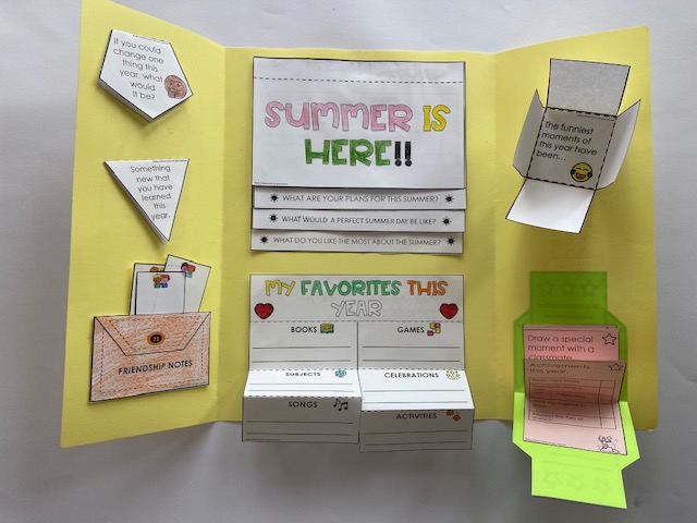 END OF THE YEAR - Memories Lapbook